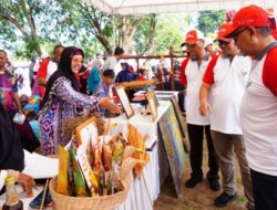 Dukung UMKM Lokal, PT Timah Tbk Hadirkan Bazar UMKM di Perayaan HUT-49 di Pulau Kundur
