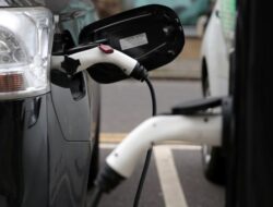 Pemerintah Cabut Insentif, Mobil Listrik Impor Kena Bea Masuk Mulai 2026