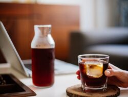 Awas Gula Darah Naik! Begini Cara Minum Kopi yang Aman