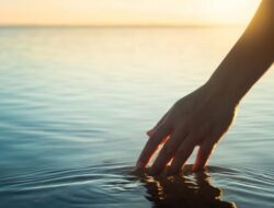 Wajib Disontek, 6 Kebiasaan Ini Bisa Ngasih Kamu Ketenangan Batin