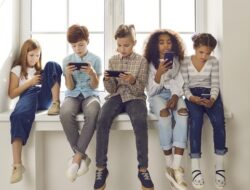 Ikuti Australia, Selandia Baru Godok RUU Larangan Medsos Bagi Anak