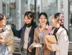 Kenapa Jumlah Teman Makin Berkurang saat Dewasa? Ini Alasan Ilmiahnya