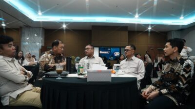 Anggota/Deputi Bidang Investasi dan Pengusahaan BP Batam, Fary Francis, menghadiri Pertemuan Rapat Kerja dan Koordinasi Forum Direktur dan Ketua Darma Wanita Politeknik Negeri dan Akademi Komunitas Negeri se-Indonesia. Foto: dok Humas BP Batam