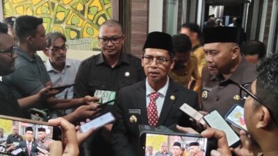 Bupati Karimun Iskandarsyah Bantah Dugaan Sabotase M Zen Jadi Direktur Perumda Tirta Mulia Karimun 2026-2031 