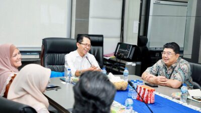 Wali Kota Batam, Amsakar Achmad, menerima kunjungan kehormatan manajemen KPJ Healthcare Berhad di Ruang Kerja Wali Kota Batam, Lantai V, Kamis (5/2/2026). HUMAS DISKOMINFO BATAM