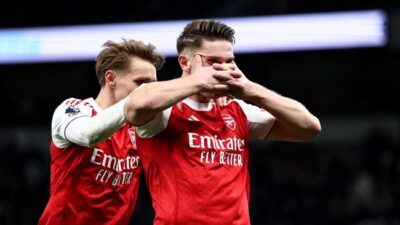 Viktor Gyokeres jadi bintang kemenangan Arsenal atas Tottenham di Liga Inggris. (REUTERS/David Klein)