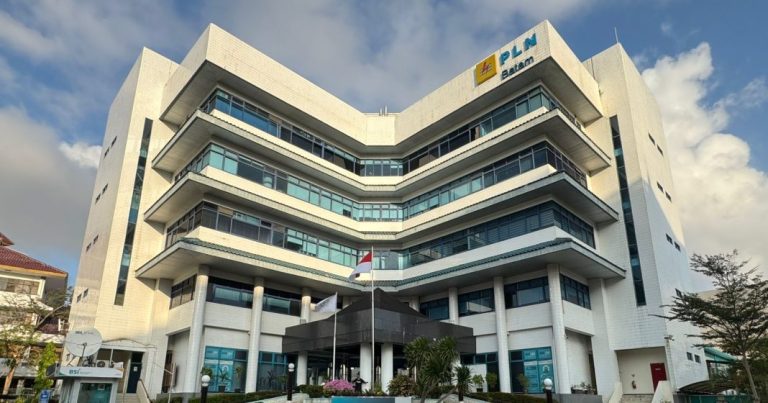 Kantor PLN Kota Batam(ist)