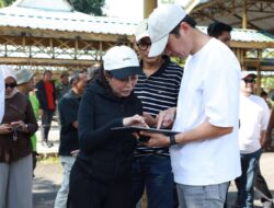 Pantau Langsung Proyek Jalan dan Drainase, Li Claudia Pastikan Pengerjaan Berjalan Optimal