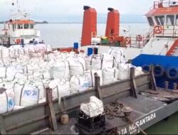 Aktivitas Bongkar-Muat Limbah B3 di Pelabuhan Roro Karimun Diduga Abaikan Aturan 