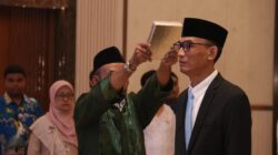 Mendiktisaintek Lantik Donny Purnomo sebagai Kepala BSN, Perkuat Daya Saing dan Inovasi Nasional