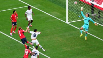 Inggris Tundukkan Panama 2-0, The Three Lions Melaju ke 32 Besar sebagai Juara Grup