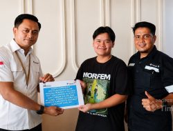 PT Timah Beri Bantuan Seorang Calon Mahasiswa Asal Karimun