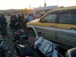 Mitshubishi Strada Tabrakan Karambol di Simpang Kepri Mall, Empat Orang Terluka