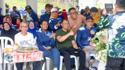 Sekda Batam, Firmansyah, bersama sejumlah pensiunan pegawai Pemko Batam saat silaturahmi di Sekupang, Sabtu (25/7/2026). HUMAS DISKOMINFO BATAM