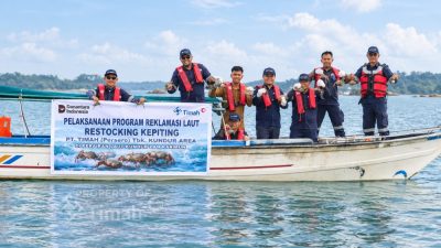 PT Timah Lepas 1.000 Bibit Kepiting Bakau di Perairan Pulau Kundur